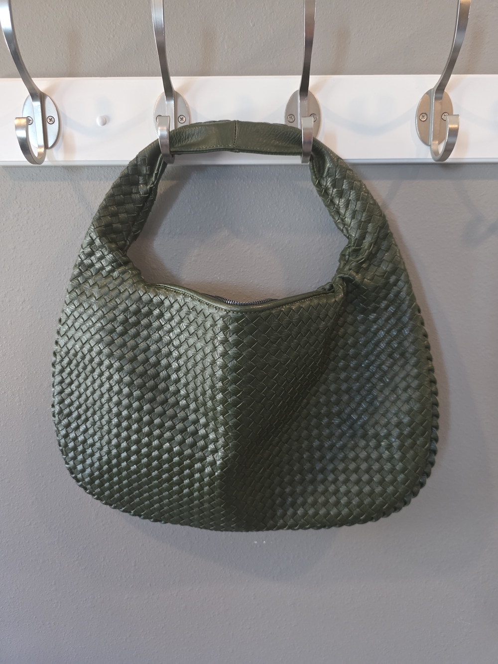Woven Hobo Shoulder Bag in Olive Green